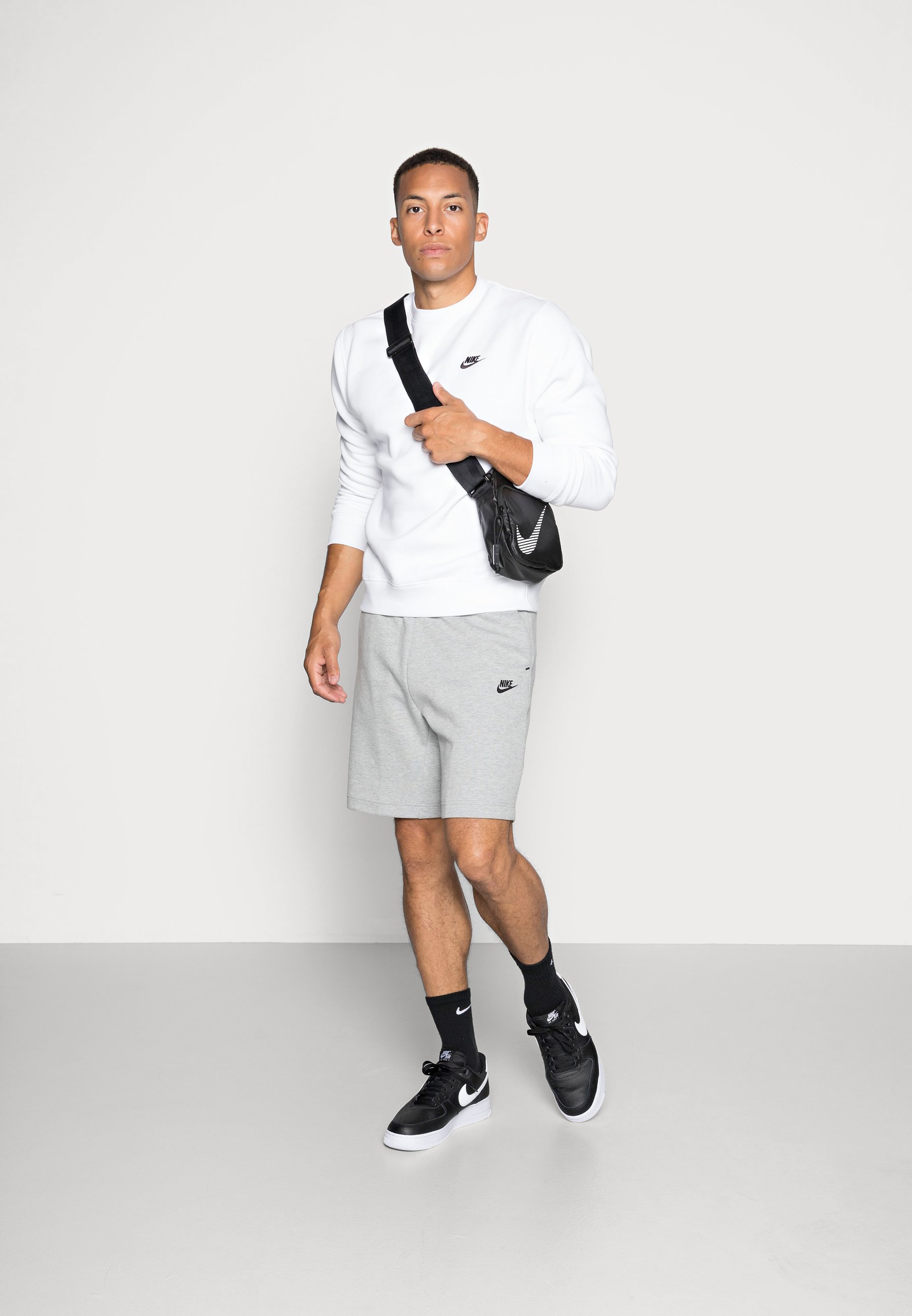 Nike Sportswear CLUB - Felpa - white/bianco - Zalando.it