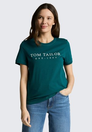 - T-shirt z nadrukiem