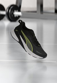Δεν επιλέχθηκε, black/cool dark gray/sunny lime