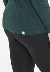 ELITE LAB MIDLAYER CORE X1 ELITE - Pitkähihainen paita - dark green