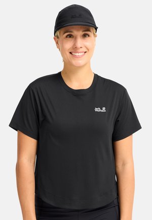 T-shirt nera a maniche corte con vestibilità ampia e scollo rotondo, con un piccolo logo bianco sul petto. Tessuto leggero.