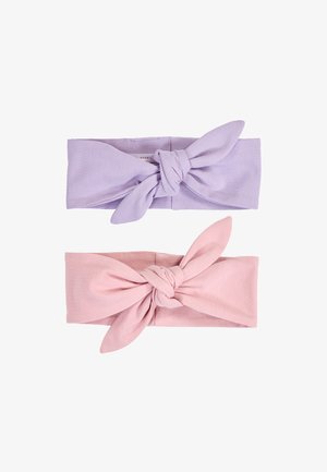 Deux bandeaux en tissu noués, un lavande et un rose clair, placés horizontalement sur un fond blanc.