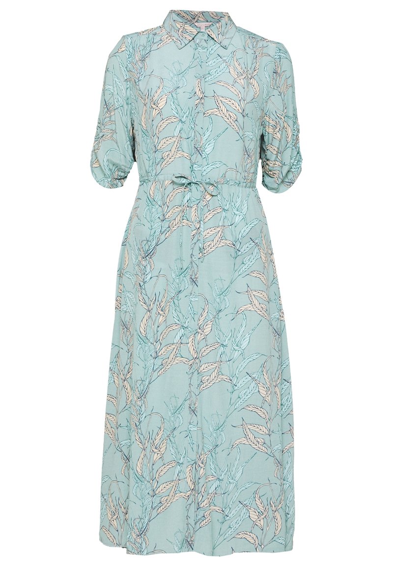 Vaaleansininen mekko kukkakuviolla, jossa on kaulus, lyhyet hihat, vyötärönauha ja napitettava etuosa.