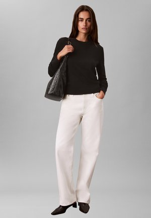 Calvin Klein, EMBLEM DEBOSSED MEDIUM - Τσάντα χειρός - black