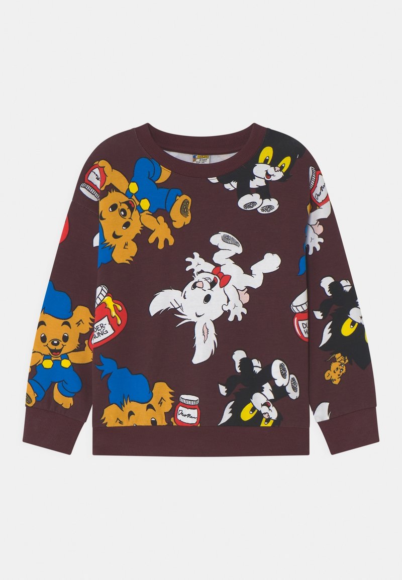 Sweat-shirt enfant bordeaux foncé avec des ours dessin animé en salopettes bleues, un lapin blanc avec un nœud rouge et des chats noir et blanc imprimés partout.