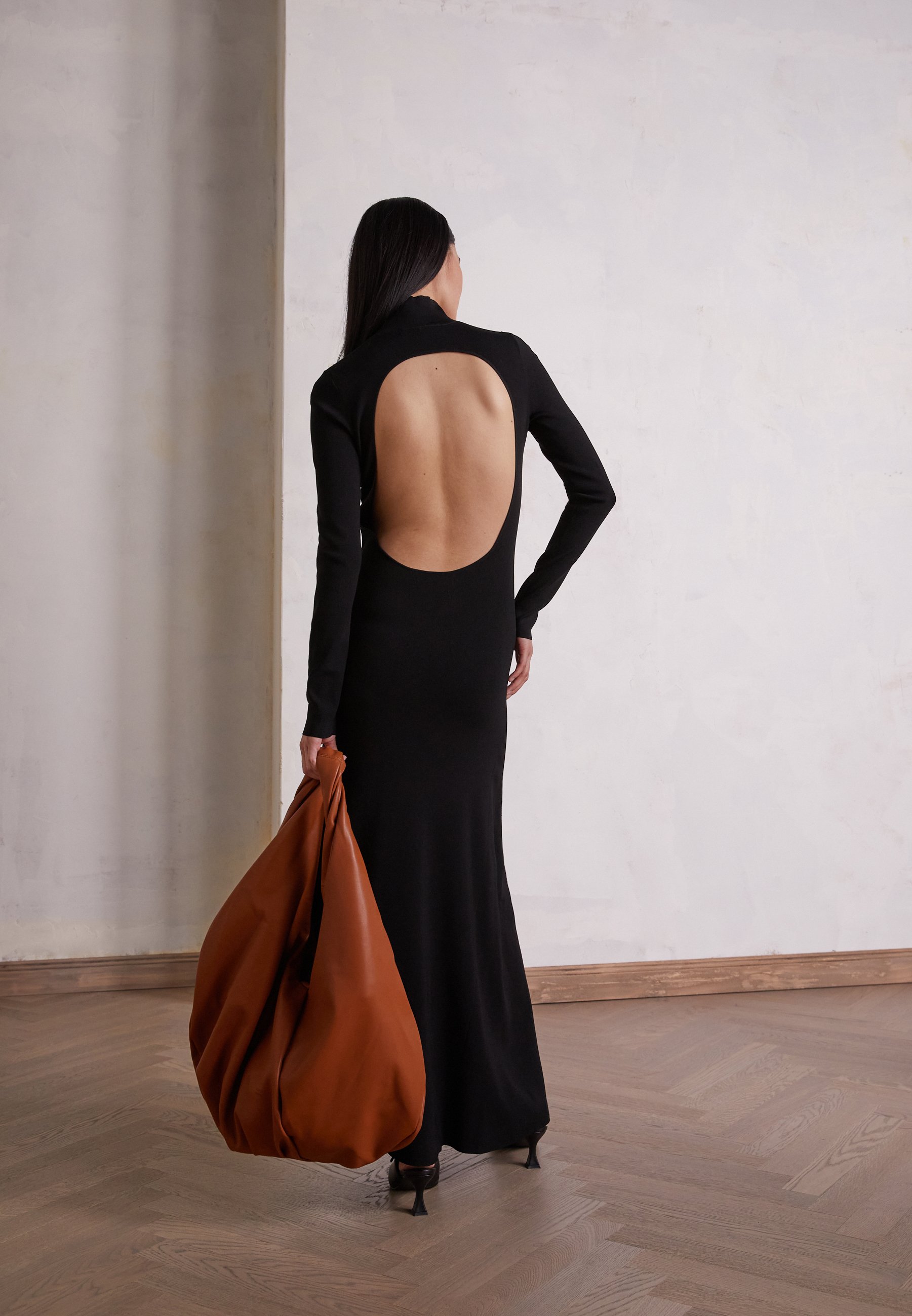 Victoria Beckham Open Back Long Sleeve Maxi Dress in Black M