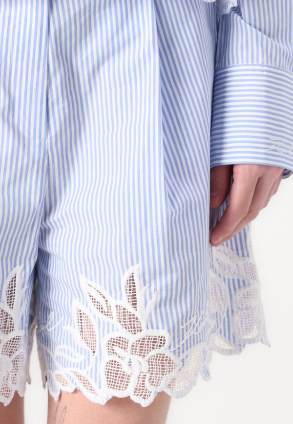 EMBROIDERY CUT OUT  - Shorts4