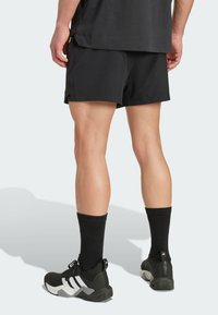 adidas Performance POWER SHORT - Kurze Sporthose - black