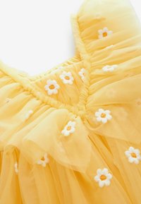 Next RUFFLE - REGULAR FIT - Nappali ruha - yellow daisy embroidered