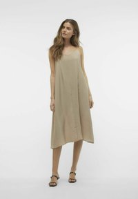 Vero Moda JOSIE - Vestido informal - silver mink