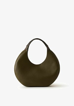 Borsa a mezzaluna in pelle verde oliva scuro con superficie testurizzata e manici corti marrone scuro.