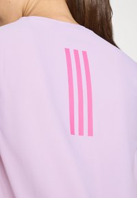 adidas Performance BER25 OTR TEE - Sport T-Shirt - powder plum