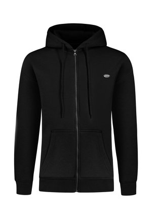 Schwarze Kapuzenjacke mit Reißverschluss, die über eine frontale Tasche, eine verstellbare Kapuze und gerippte Bündchen verfügt. Der Stoff fühlt sich glatt und angenehm an.