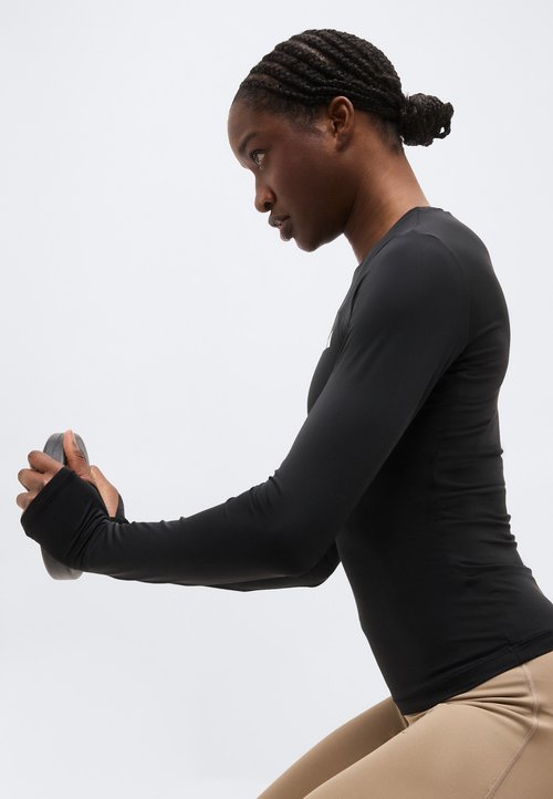 adidas Sportshirt 'Essentials' — photo 4