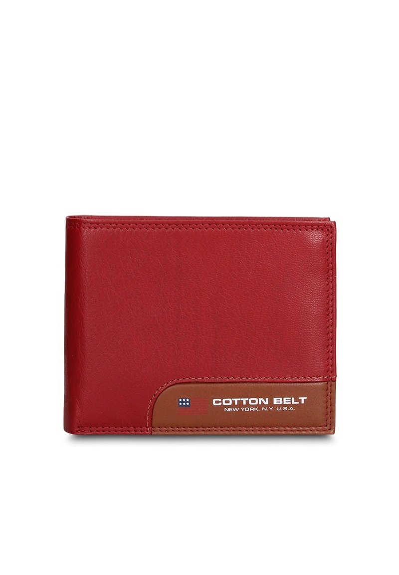 Rode leren portemonnee met een bruin accent, voorzien van het "COTTON BELT" logo en subtiele stikseldetails. Compact bi-fold ontwerp.