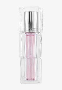 - Pomadka powiększająca usta