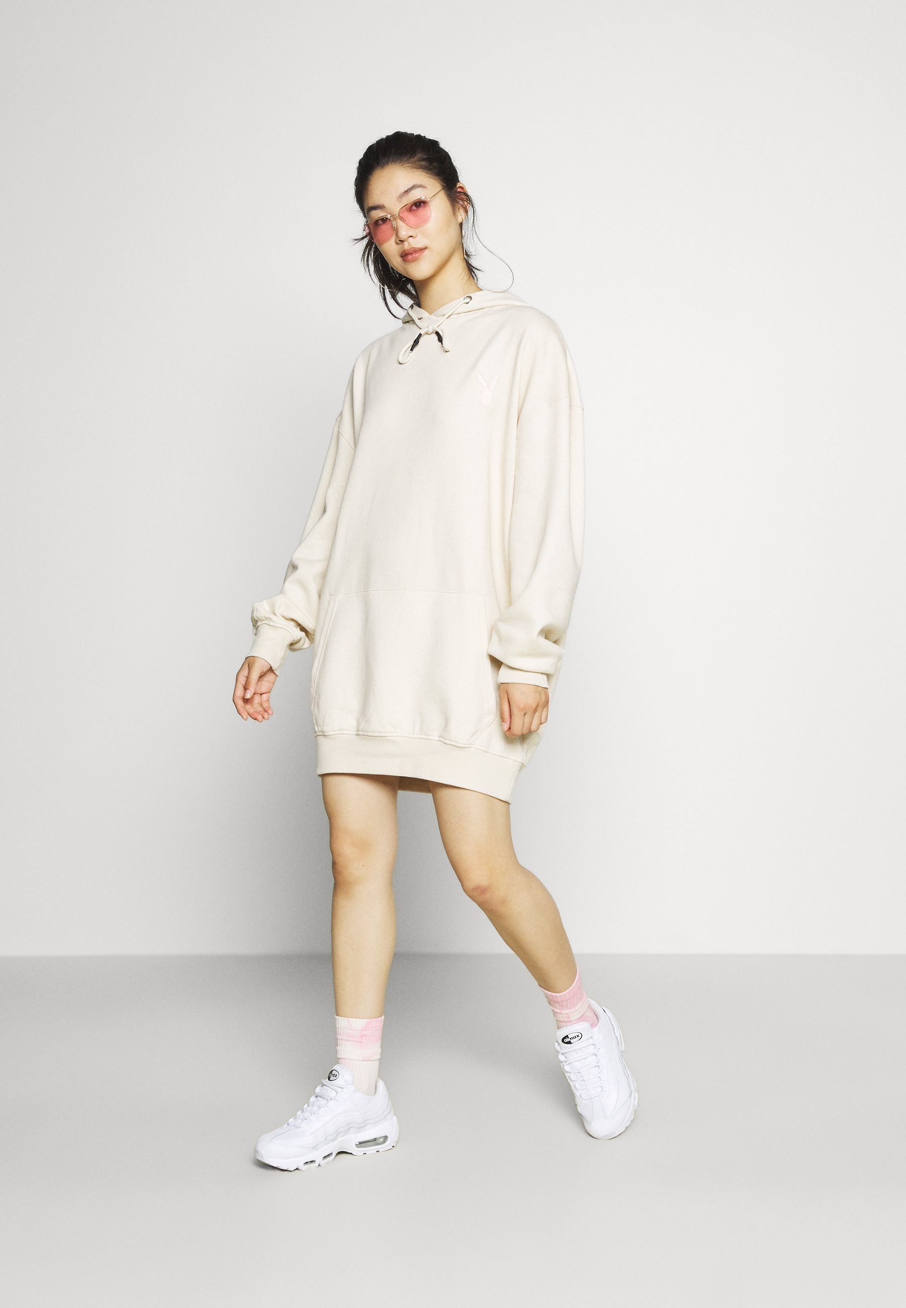 Women PLAYBOY REPEAT PRINT HOODY DRESS - Day dress Women PLAYBOY REPEAT PRINT HOODY DRESS - Day dress