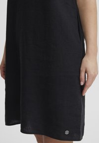 Oxmo OXANETTE - Dnevna obleka - black