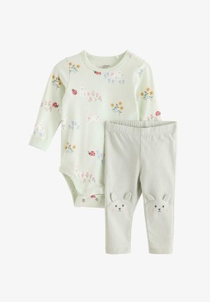 Baby outfit med langærmet bodystocking med blomstermønster og dyreprint samt lysegrå leggings med kaninhoveder og ører på knæene.