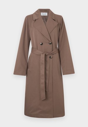 Brauner doppelseitiger Trenchcoat mit Gürtel, langen Ärmeln, weitem Revers und schwarzen Knöpfen. Hergestellt aus glattem Stoff mit einer schlanken Silhouette.