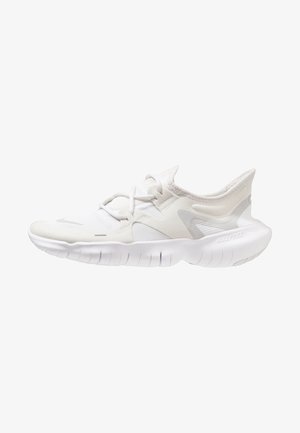 Nike Performance Scarpe da corsa su strada - white
