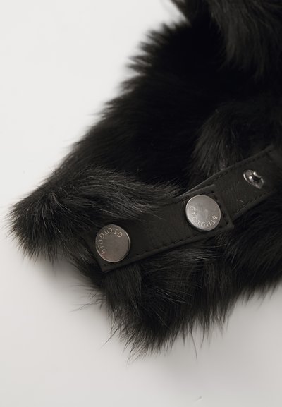 STUDIO ID REVERSIBLE AVIATOR HAT TOSCANA - Pipo - black