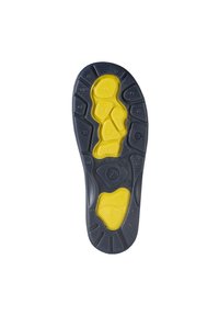 La suola della scarpa presenta una superficie in gomma grigio scuro con un'area imbottita gialla, un design testurizzato per una migliore aderenza e marcature di dimensione visibili.