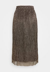 Falda midi marrón plisada con una cinturilla elástica, que presenta una superficie texturizada y un hilo metálico, creando un efecto brillante en toda la prenda.