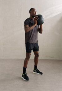 ICANIWILL STRIDE RAGLAN - Sportfelső - charcoal