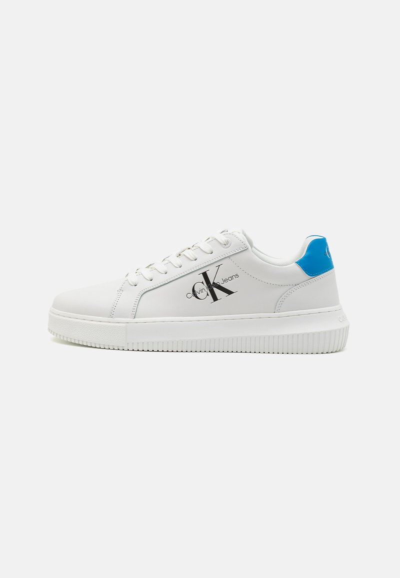 Calvin Klein Jeans - CHUNKY CUPSOLE - Sneaker low - bright white/malibu blue, Vergrößern