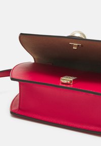 Furla SFERA MINI CROSSBODY - Borsa a tracolla - rosso veneziano