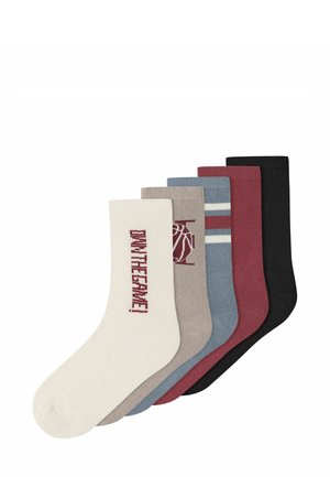 Cinci perechi de șosete de echipă în diverse culori: crem cu text, taupe, gri cu dungi, burgund și negru. Textură ribbed, lungime până la jumătatea gambei.