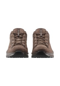 Braune Wildleder-Wanderschuhe mit Schnürverschluss, gepolstertem Kragen und Gummisohle. Mit verstärktem Zehenbereich und Zwischensohlen für zusätzlichen Halt.