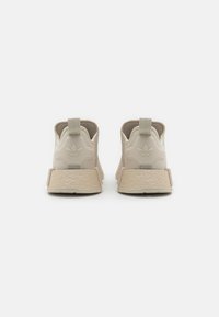 adidas Originals NMD R1 - Tenisice - alumina/core black