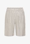 KCMILLE - Shorts - chalk black stripe