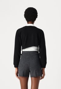 pure cashmere BOLERO TWO-WAY - Pulóver - black