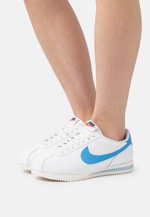 CORTEZ  - Tenisice - white/universal blue/sail