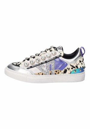 Emanuelle Vee OLIVIA - Sneakers basse - bianco