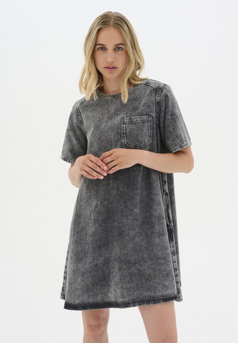 My Essential Wardrobe MALOMW - Džinsa auduma kleita - medium grey retro wash
