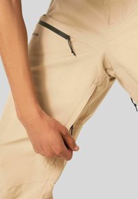 Oakley Stoffhose - hellbraun