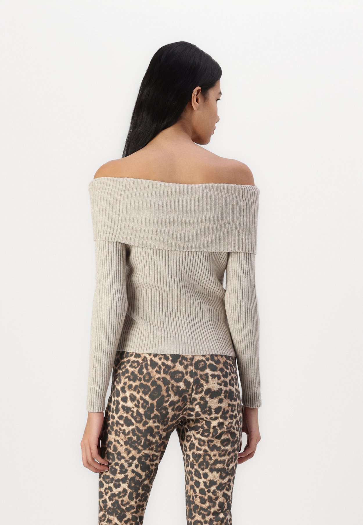 ONLKATIA LS OFF SHOULDER KNT NOOS