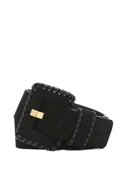 Curea din suede negru cu o cataramă mare în formă de pătrat, având un accent auriu și margini împletite pentru un plus de textură. Concepută pentru o estetică modernă.