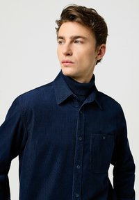 Wrangler LONG SLEEVE - Camisa - navy