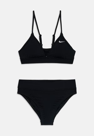 Bikini deux pièces noir avec bretelles réglables sur le haut et logo Nike sur la poitrine du haut.
