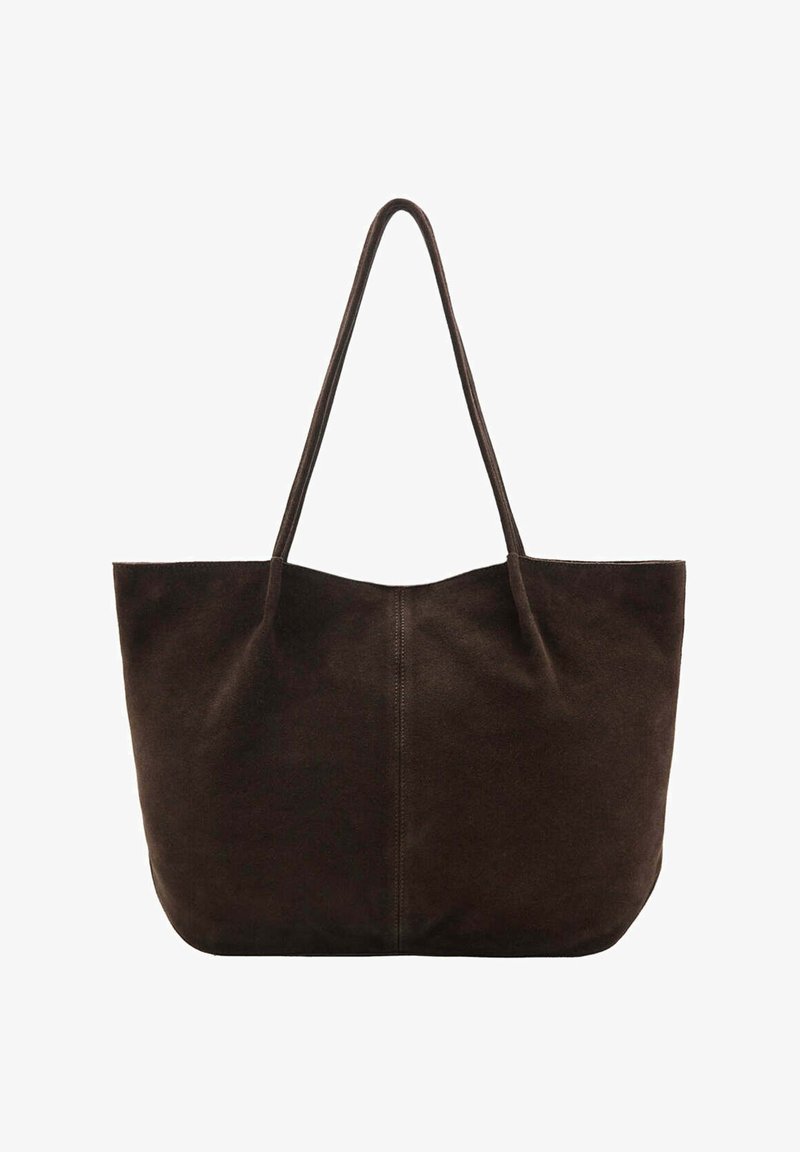 Sac cabas en daim marron foncé avec de fines bretelles et un design simple, sans ornements, sur fond blanc.