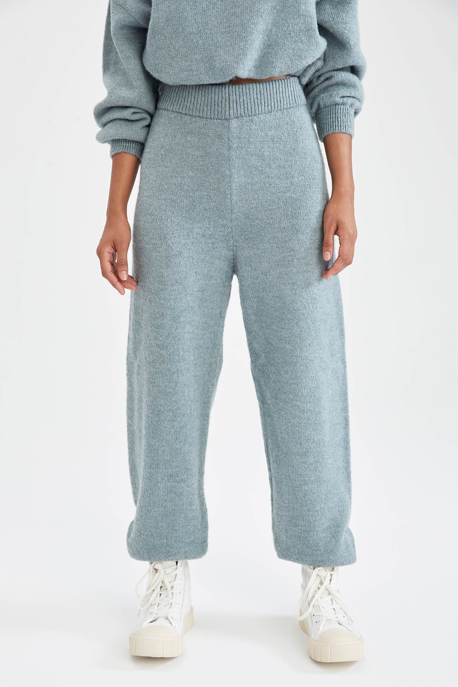 Abbigliamento Donna DeFacto JOGGER - Pantaloni sportivi - mint/menta Abbigliamento Donna DeFacto JOGGER - Pantaloni sportivi - mint/menta