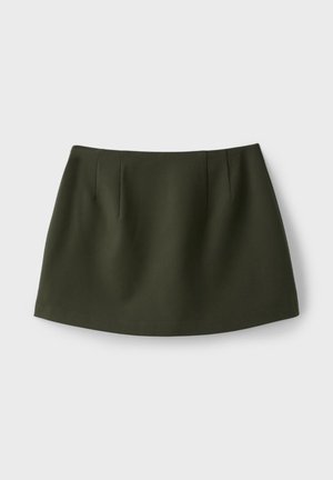 Stradivarius, SKORT WITH SIDE SLIT 04799768 - Jupe-short - khaki