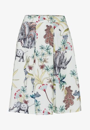 Rok met kleurrijke gedetailleerde dieren- en bloemenpatronen, waaronder olifanten, neushoorns, giraffen en pauwen op een witte achtergrond.