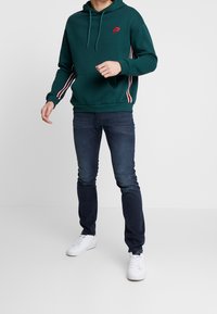 Pier One Luvtröja - dark green