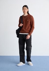 Dickies OAKPORT - Bluză de molton - cappuccino